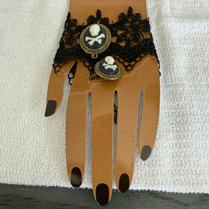 Women's Way To Celebrate! Black & Gold Skull Halloween Bracelet One Size